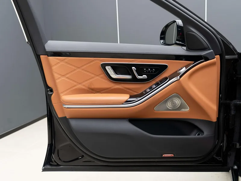 Mercedes-Benz Mercedes-Maybach S-Class 2024 S 480 4MATIC exterior foto 7 Mercedes-Benz Mercedes-Maybach S-Class 2024 S 480 4MATIC exterior foto 7