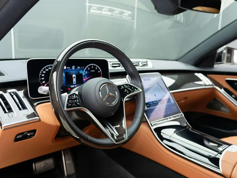 Mercedes-Benz Mercedes-Maybach S-Class 2024 S 480 4MATIC exterior foto 9 Mercedes-Benz Mercedes-Maybach S-Class 2024 S 480 4MATIC exterior foto 9