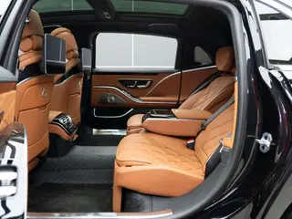 Mercedes-Benz Mercedes-Maybach S-Class 2024 S 480 4MATIC interior foto 10 Mercedes-Benz Mercedes-Maybach S-Class 2024 S 480 4MATIC interior foto 10