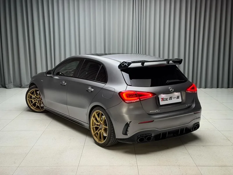 Mercedes-Benz Mercedes-AMG A-Class 2020 Модификация AMG A 45 4MATIC экстерьер фото 8 Mercedes-Benz Mercedes-AMG A-Class 2020 Модификация AMG A 45 4MATIC экстерьер фото 8
