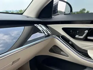 Mercedes-Benz Mercedes-Maybach S-Class 2025 Restyling S 480 4MATIC interior photo 11 Mercedes-Benz Mercedes-Maybach S-Class 2025 Restyling S 480 4MATIC interior photo 11