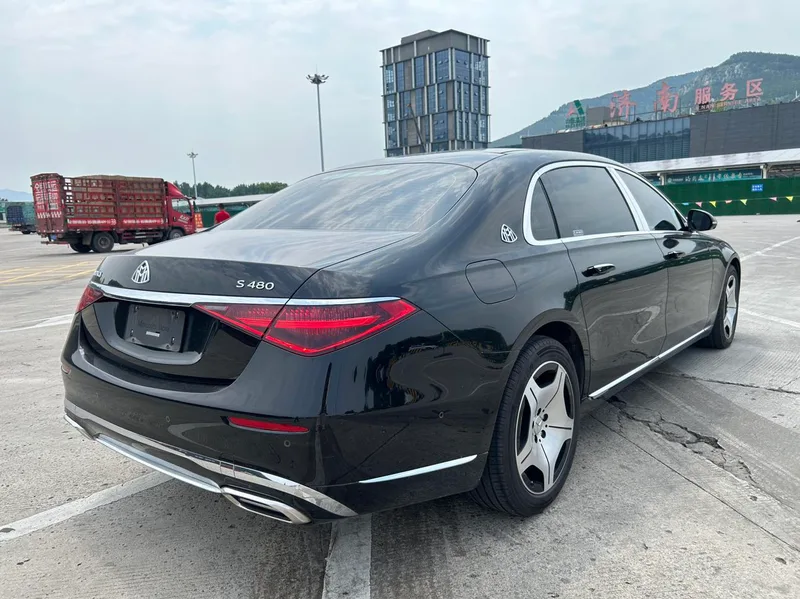 Mercedes-Benz Mercedes-Maybach S-Class 2025 Restyling S 480 4MATIC interior photo 15 Mercedes-Benz Mercedes-Maybach S-Class 2025 Restyling S 480 4MATIC interior photo 15