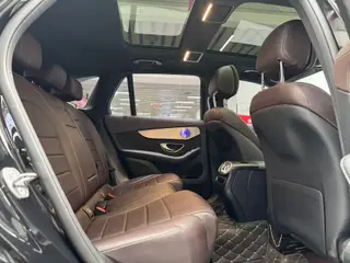 Mercedes-Benz GLC 2022 Mise à jour GLC 260 L 4MATIC Type dynamique intérieur photo 19 Mercedes-Benz GLC 2022 Mise à jour GLC 260 L 4MATIC Type dynamique intérieur photo 19