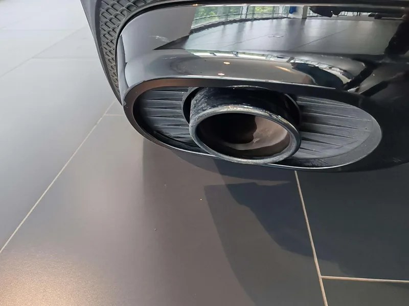 Mercedes-Benz GLB AMG 2021 AMG GLB 35 4MATIC exterior photo 9