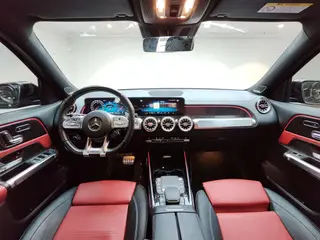 Mercedes-Benz GLB AMG 2021 AMG GLB 35 4MATIC interior photo 11