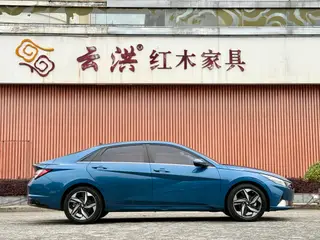 Hyundai Elantra 2021 1.5L CVT LUX Premium Edition exterior photo 2 Hyundai Elantra 2021 1.5L CVT LUX Premium Edition exterior photo 2