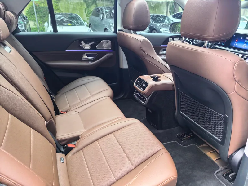 Mercedes-Benz GLE (Imported) 2024 Reforma GLE 350 4MATIC Estilo de moda interior foto 10