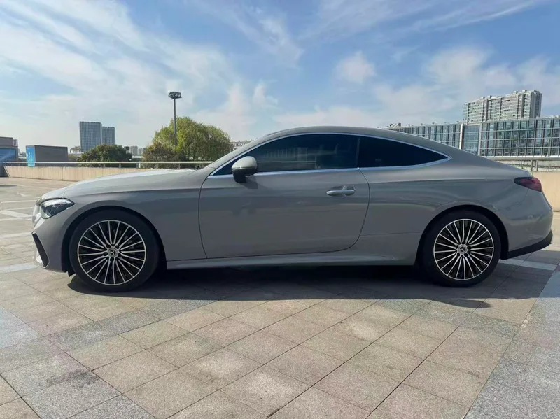 Mercedes-Benz CLE 2025 CLE 260 Coupé extérieur photo 4 Mercedes-Benz CLE 2025 CLE 260 Coupé extérieur photo 4
