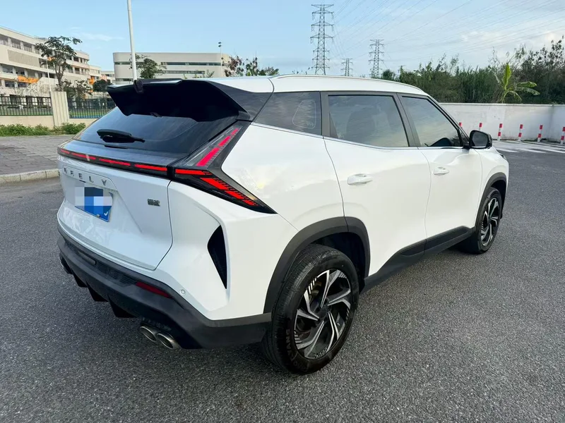 Geely Boyue 2023 Boyue COOL 1.5T Smart interior photo 6 Geely Boyue 2023 Boyue COOL 1.5T Smart interior photo 6