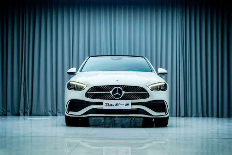 Mercedes-Benz C-Class 2022 Restyling C 260 L Sports version exterior photo 2 Mercedes-Benz C-Class 2022 Restyling C 260 L Sports version exterior photo 2