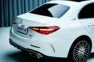 Mercedes-Benz C-Class 2022 Restyling C 260 L Sports version interior photo 8 Mercedes-Benz C-Class 2022 Restyling C 260 L Sports version interior photo 8