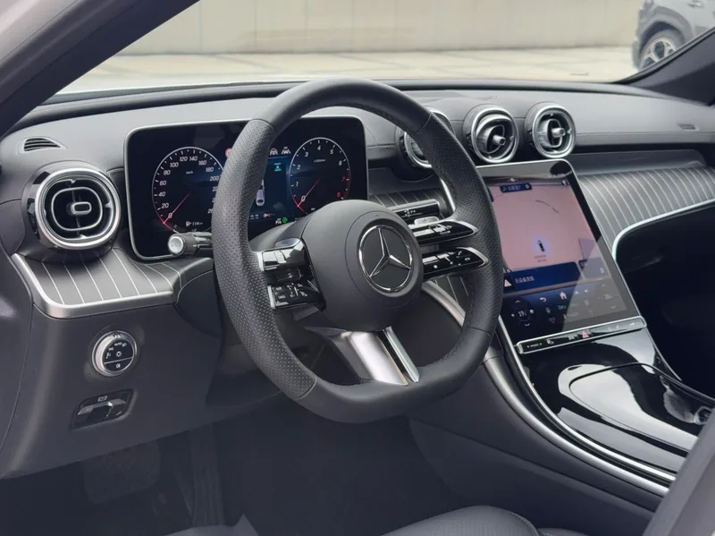 Mercedes-Benz C-Class 2025 C 260 L Hao Night Sports Edition interior photo 12