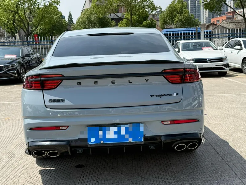 Geely Preface 2023 2.0T Édition espace-temps extérieur photo 4 Geely Preface 2023 2.0T Édition espace-temps extérieur photo 4