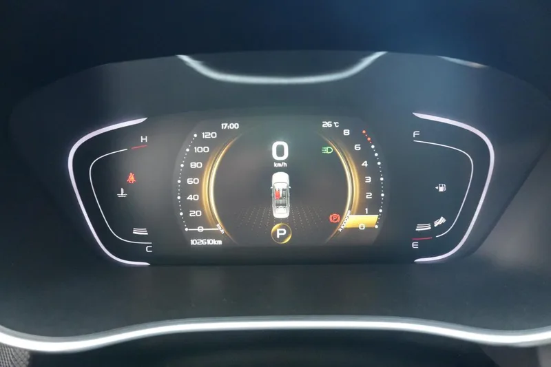 Geely Binrui 2018 14T CVT Versión Binzhi interior foto 7 Geely Binrui 2018 14T CVT Versión Binzhi interior foto 7