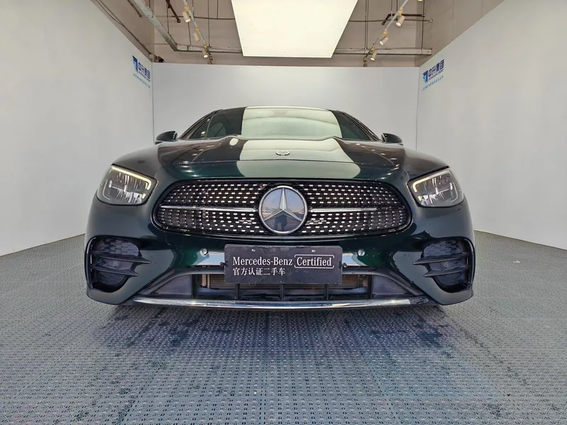 Mercedes-Benz E-Class (Imported) 2021 E 260 Coupe exterior photo 2
