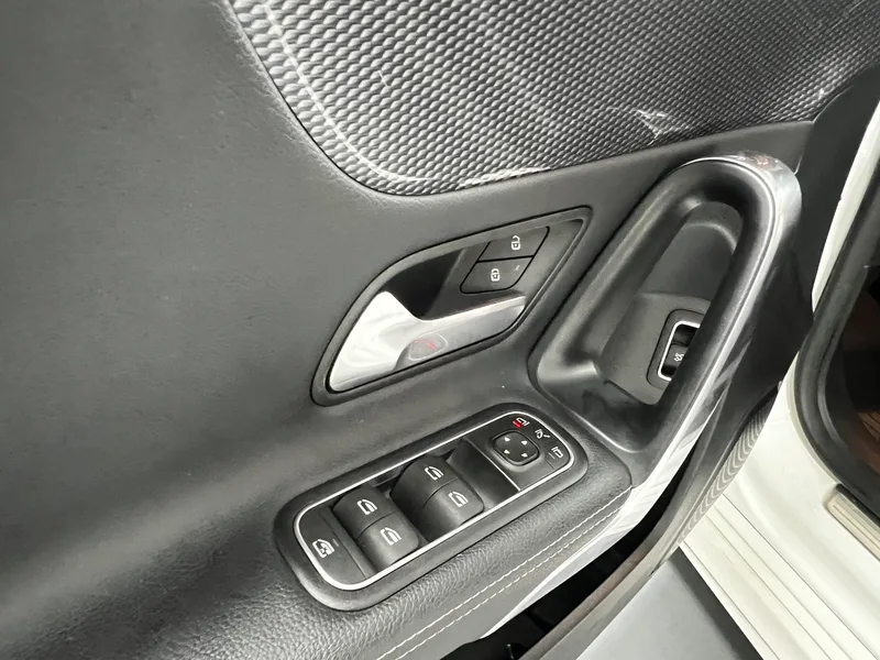 Mercedes-Benz A-Class 2021 A 200 L Sports Sedan Dynamic Edition interior photo 9