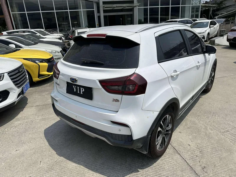 Geely Vision X3 2019 Upgraded version 1.5L Manual Honorable Type exterior photo 4 Geely Vision X3 2019 Upgraded version 1.5L Manual Honorable Type exterior photo 4