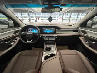 Jetour X90 PLUS 2023 1.6TD DCT Single-level floor interior photo 10 Jetour X90 PLUS 2023 1.6TD DCT Single-level floor interior photo 10