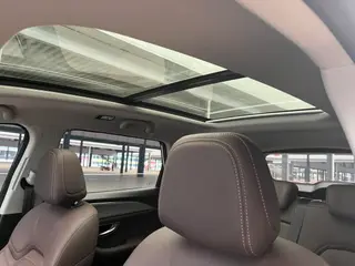 Jetour X90 PLUS 2023 1.6TD DCT Single-level floor interior photo 13 Jetour X90 PLUS 2023 1.6TD DCT Single-level floor interior photo 13
