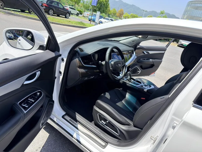 Geely Borui 2020 Модификация 1.8T Пилотная версия экстерьер фото 7 Geely Borui 2020 Модификация 1.8T Пилотная версия экстерьер фото 7