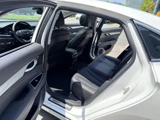 Geely Borui 2020 Модификация 1.8T Пилотная версия интерьер фото 8 Geely Borui 2020 Модификация 1.8T Пилотная версия интерьер фото 8