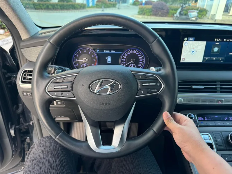 Hyundai Palisade 2021 3.5L Four-wheel drive automatic GLS interior photo 13 Hyundai Palisade 2021 3.5L Four-wheel drive automatic GLS interior photo 13