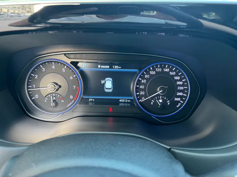 Hyundai Palisade 2021 3.5L Four-wheel drive automatic GLS interior photo 14 Hyundai Palisade 2021 3.5L Four-wheel drive automatic GLS interior photo 14