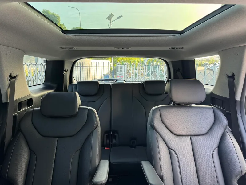 Hyundai Palisade 2021 3.5L Four-wheel drive automatic GLS interior photo 20 Hyundai Palisade 2021 3.5L Four-wheel drive automatic GLS interior photo 20