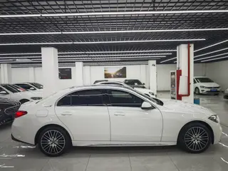 Mercedes-Benz C-Class 2023 C 260 L Version sportive extérieur photo 5