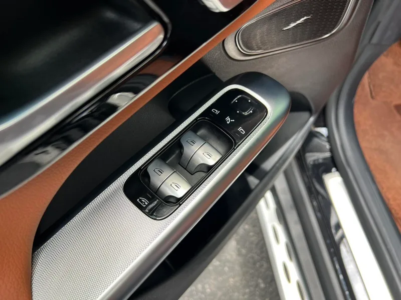 Mercedes-Benz GLC 2024 GLC 300 L 4MATIC Dynamic 5 seat exterior photo 10 Mercedes-Benz GLC 2024 GLC 300 L 4MATIC Dynamic 5 seat exterior photo 10