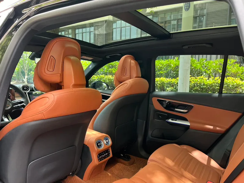 Mercedes-Benz GLC 2024 GLC 300 L 4MATIC Dynamic 5 seat interior photo 12 Mercedes-Benz GLC 2024 GLC 300 L 4MATIC Dynamic 5 seat interior photo 12
