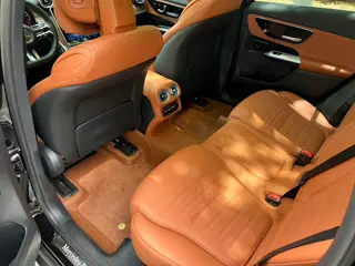 Mercedes-Benz GLC 2024 GLC 300 L 4MATIC Dynamic 5 seat interior photo 13 Mercedes-Benz GLC 2024 GLC 300 L 4MATIC Dynamic 5 seat interior photo 13