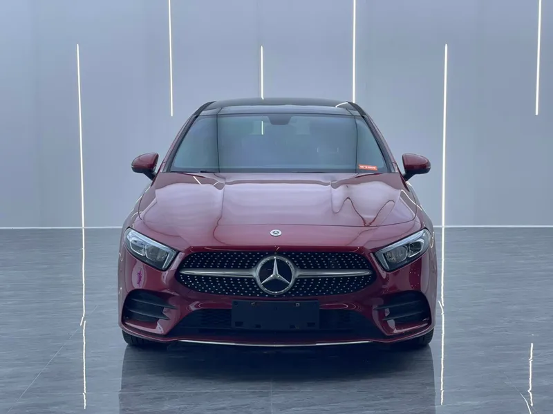 Mercedes-Benz A-Class 2021 A 200 L Sport Sedan Fashion Edition exterior photo 2