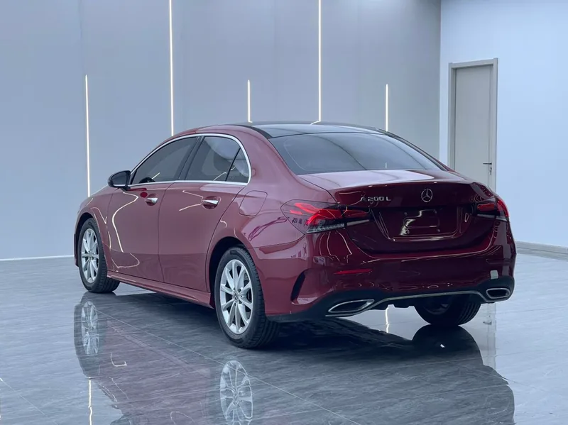 Mercedes-Benz A-Class 2021 A 200 L Sport Sedan Fashion Edition interior photo 15