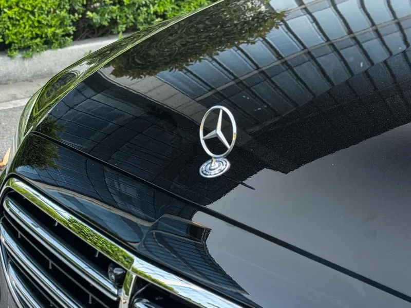 Mercedes-Benz E-Class 2023 Модификация E 300 L Люксовый Седан экстерьер фото 8