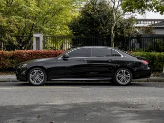 Mercedes-Benz E-Class 2021 Restyling E 260 L sports car exterior photo 3