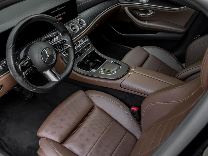Mercedes-Benz E-Class 2021 Restyling E 260 L sports car interior photo 12