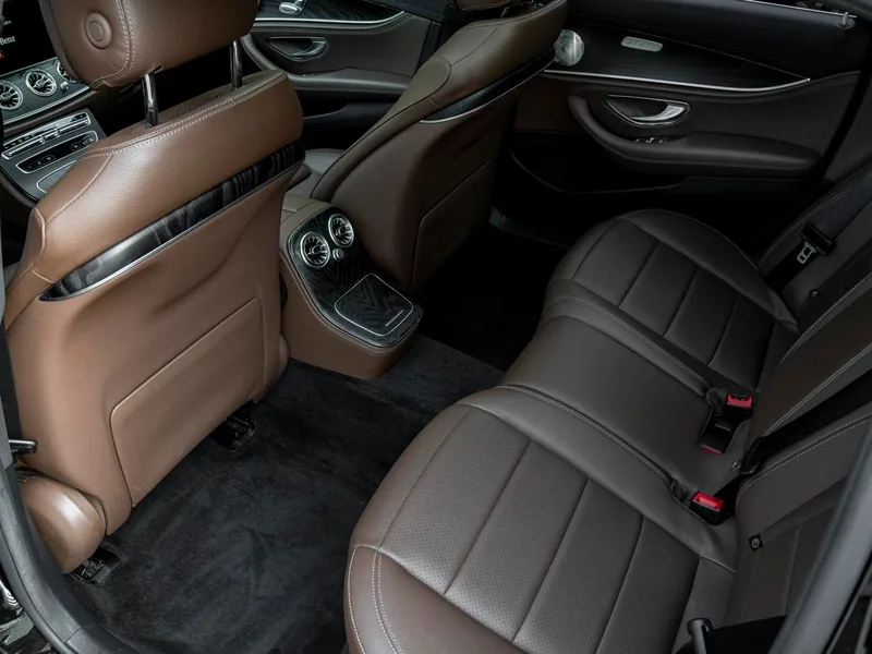 Mercedes-Benz E-Class 2021 Restyling E 260 L sports car interior photo 14
