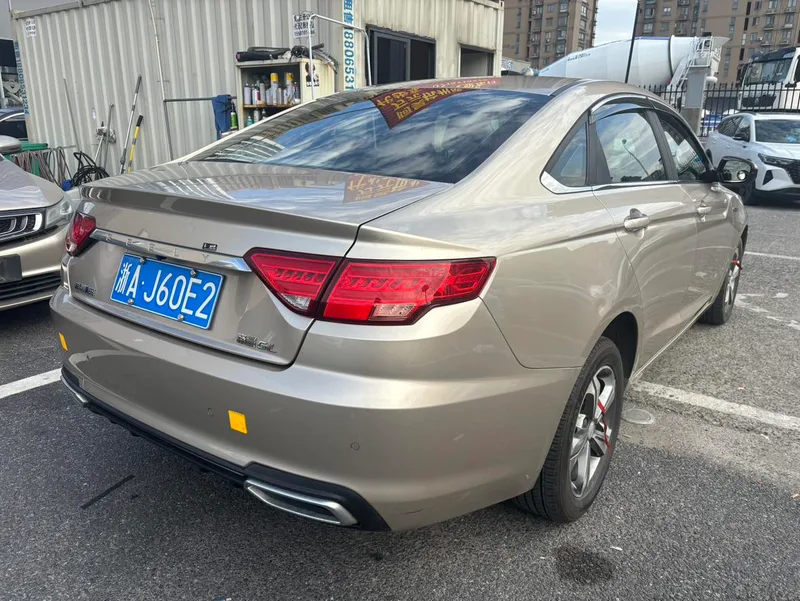 Geely Emgrand GL 2018 1.4T Tipo de conexión inteligente premium automática exterior foto 4 Geely Emgrand GL 2018 1.4T Tipo de conexión inteligente premium automática exterior foto 4