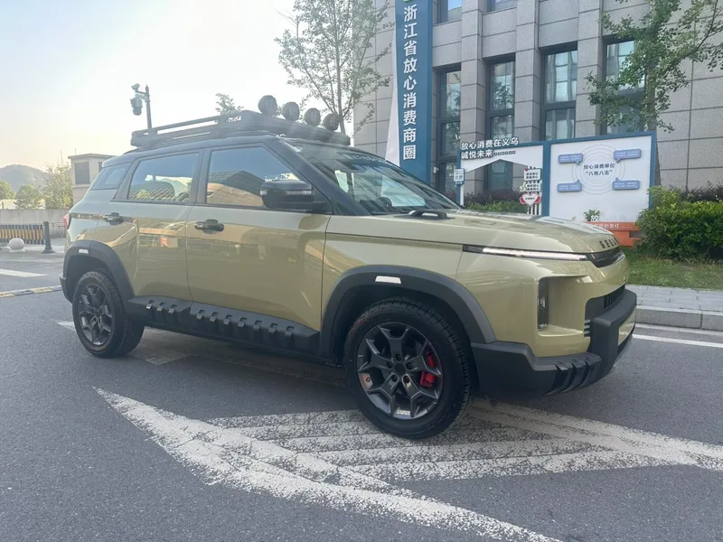 Geely Cowboy 2025 1.5TD Fun Wild Edition exterior photo 3 Geely Cowboy 2025 1.5TD Fun Wild Edition exterior photo 3