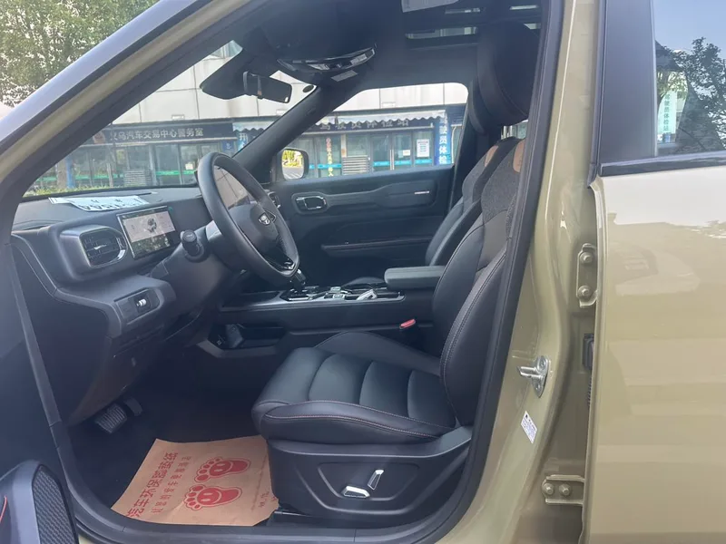 Geely Cowboy 2025 1.5TD Fun Wild Edition exterior photo 4 Geely Cowboy 2025 1.5TD Fun Wild Edition exterior photo 4
