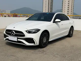 Mercedes-Benz C-Class 2022 C 260 L Sports version exterior photo 1 Mercedes-Benz C-Class 2022 C 260 L Sports version exterior photo 1