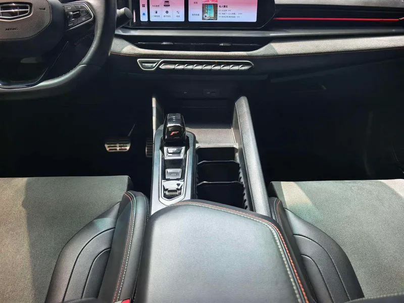 Geely Binrui 2022 Binrui COOL 1.5T DCT Wind Chi Edition interior photo 12 Geely Binrui 2022 Binrui COOL 1.5T DCT Wind Chi Edition interior photo 12