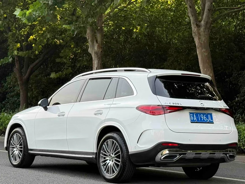 Mercedes-Benz GLC 2024 GLC 300 L 4MATIC Dynamic 5 seat exterior photo 4