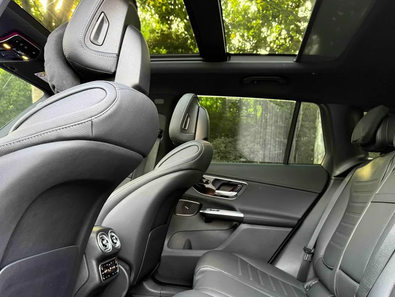 Mercedes-Benz GLC 2024 GLC 300 L 4MATIC Dynamic 5 seat exterior photo 10