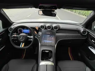 Mercedes-Benz GLC 2024 GLC 300 L 4MATIC Dynamic 5 seat interior photo 11
