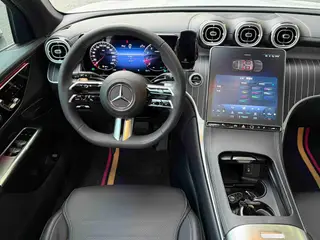 Mercedes-Benz GLC 2024 GLC 300 L 4MATIC Dynamic 5 seat interior photo 14