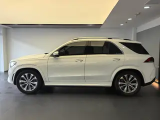 Mercedes-Benz GLE (Imported) 2022 GLE 350 4MATIC Fashionable exterior photo 3 Mercedes-Benz GLE (Imported) 2022 GLE 350 4MATIC Fashionable exterior photo 3