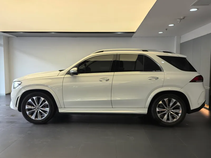 Mercedes-Benz GLE (Imported) 2022 GLE 350 4MATIC Fashionable exterior photo 3 Mercedes-Benz GLE (Imported) 2022 GLE 350 4MATIC Fashionable exterior photo 3