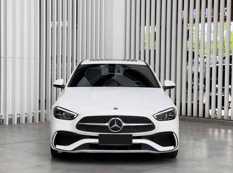 Mercedes-Benz C-Class 2022 C 200 L Sports version exterior photo 2 Mercedes-Benz C-Class 2022 C 200 L Sports version exterior photo 2
